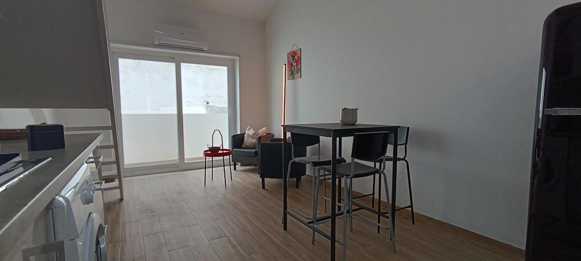 Tomarhousing - Templar Apartment Ngoại thất bức ảnh